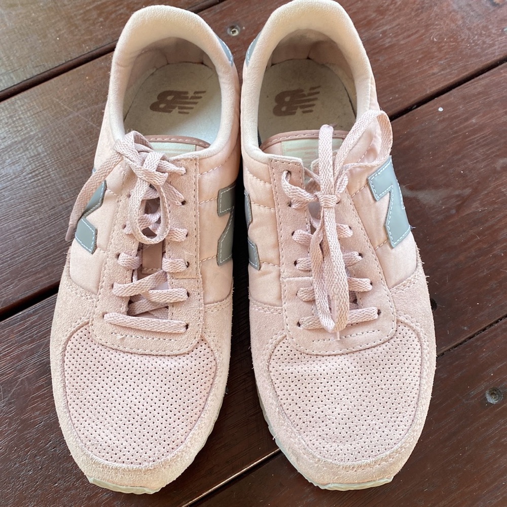 New Balance Blush Pink Sneakers - Picture 2 of 9
